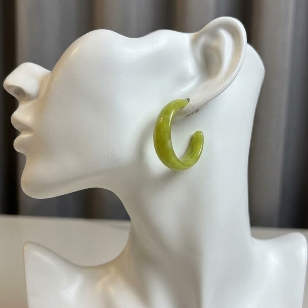 Vintage Lime Green Acrylic Hoop Earrings 1" Retro Pierced